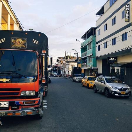 Hotel Maracana 布卡拉曼加 外观 照片